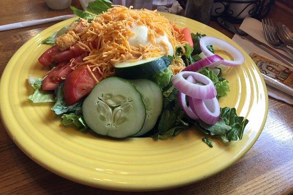 Having Top Food And Dining Options At Hixton Travel Plaza – Must Read!