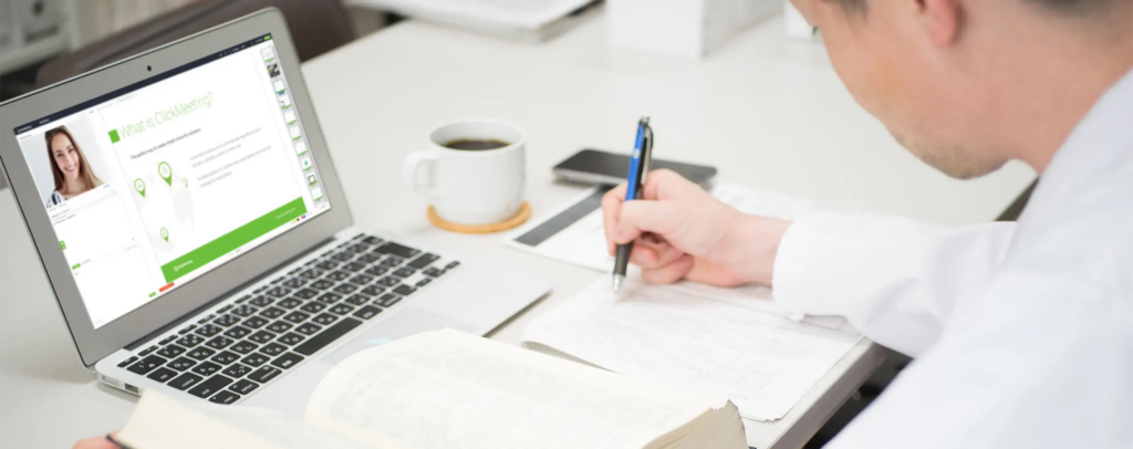 How is a Webinarach different from a regular webinar?
